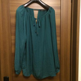 ザラ(ZARA)のZARA BASIC グリーンブラウス XS(シャツ/ブラウス(長袖/七分))