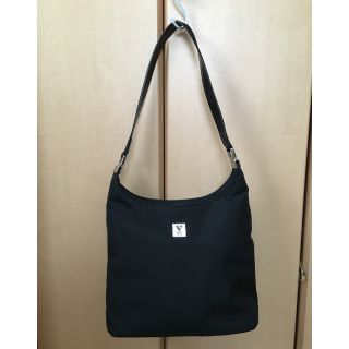 ヴァレンティノ(VALENTINO)のショルダーバックとスカート(ショルダーバッグ)