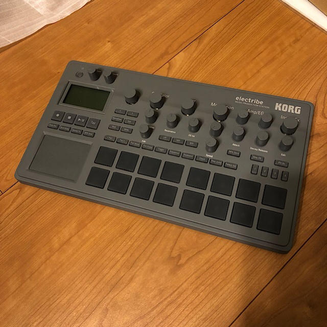 KORG(コルグ)のあき様専用 KORG electribe2 ドラムマシーン 楽器のDTM/DAW(音源モジュール)の商品写真