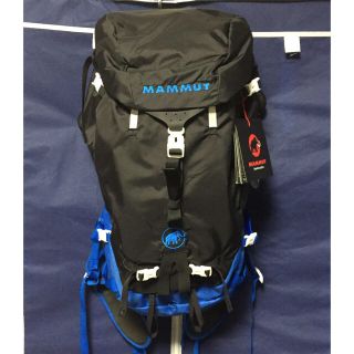 マムート(Mammut)のMAMMUT(マムート)トリオン ライト 38L【新品未使用】リュック(登山用品)