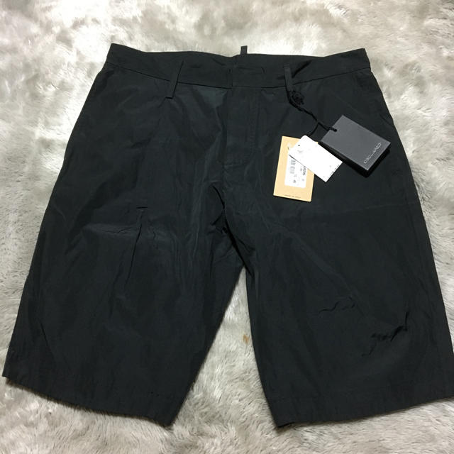 新品】ディースクエアード ハーフパンツ タグ付き - ショートパンツ