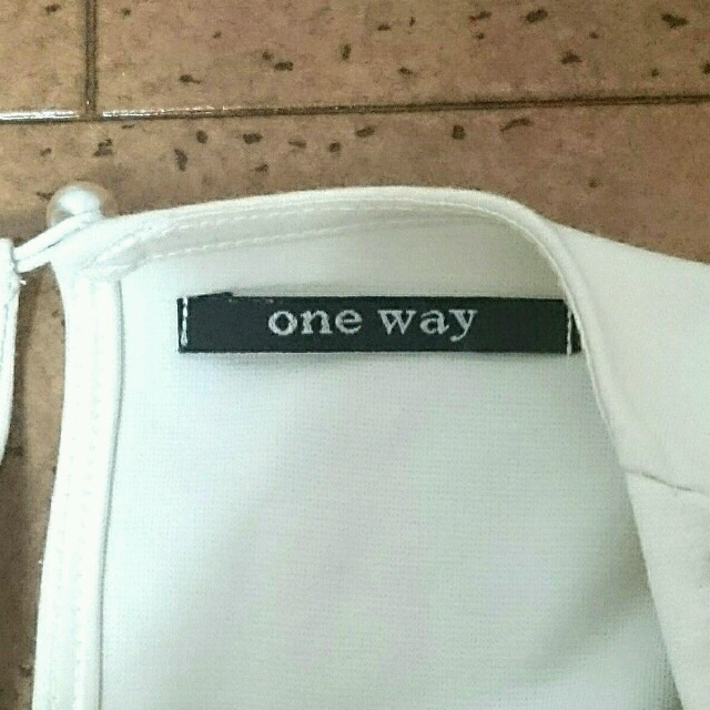 one*way(ワンウェイ)のone way ペプラム レディースのトップス(カットソー(長袖/七分))の商品写真