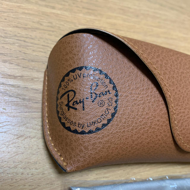 Ray-Ban(レイバン)のレイバンサングラスケース メンズのファッション小物(サングラス/メガネ)の商品写真