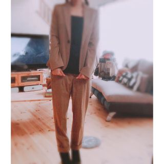 Zara スーツ レディース