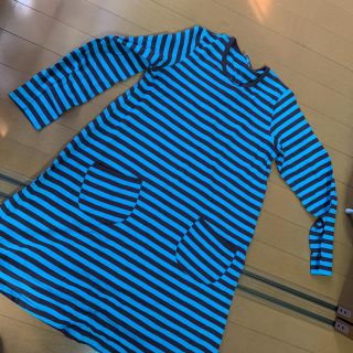 マリメッコ(marimekko)のmarimekko 斜め丸ポケットが可愛いボーダーワンピース Sサイズ 新品(ミニワンピース)