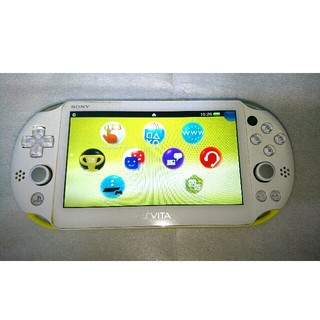 プレイステーションヴィータ(PlayStation Vita)のPSVita PCH-2000 本体のみ(携帯用ゲーム機本体)
