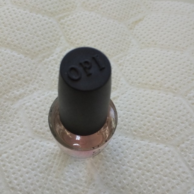 OPI(オーピーアイ)のOPI  ベースコート 未使用  コスメ/美容のネイル(ネイルトップコート/ベースコート)の商品写真