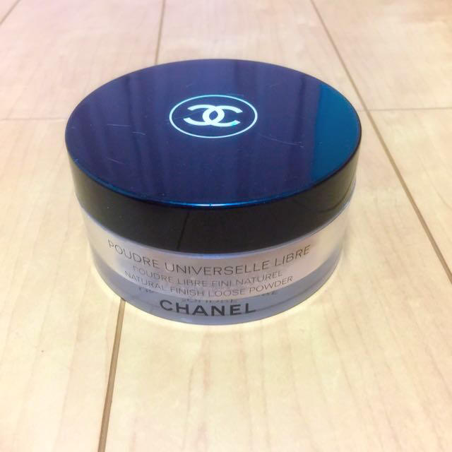 CHANEL(シャネル)のシャネルお粉 コスメ/美容のベースメイク/化粧品(その他)の商品写真