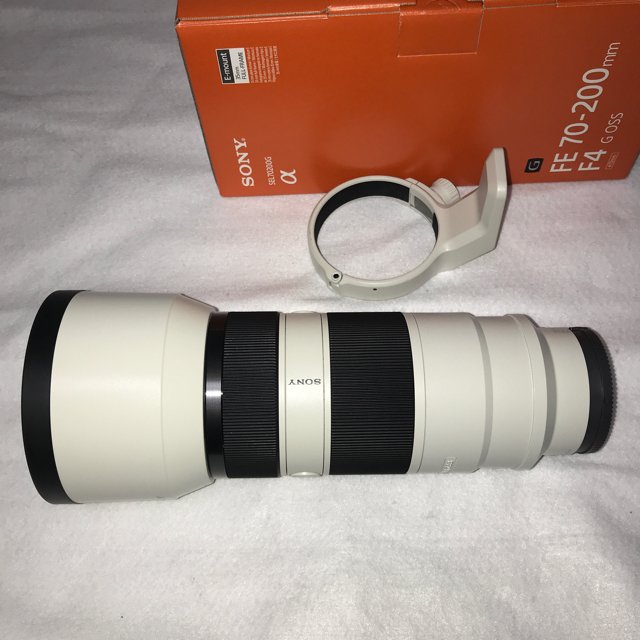 SONY(ソニー)のSONY FE 70-200mm F4 G OSS　小三元 付属品完備 スマホ/家電/カメラのカメラ(レンズ(ズーム))の商品写真