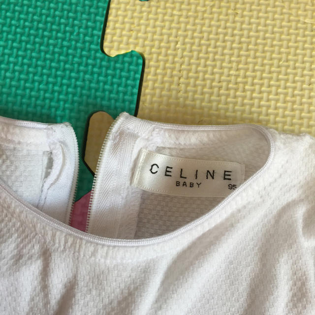 celine(セリーヌ)のセリーヌ チュニック 95センチ キッズ/ベビー/マタニティのキッズ服女の子用(90cm~)(Tシャツ/カットソー)の商品写真