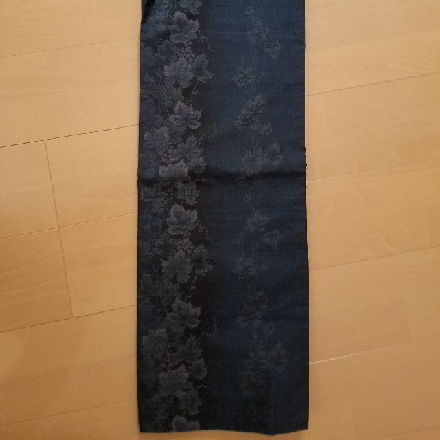 大島紬　ブドウ柄　半幅帯セット レディースの水着/浴衣(着物)の商品写真