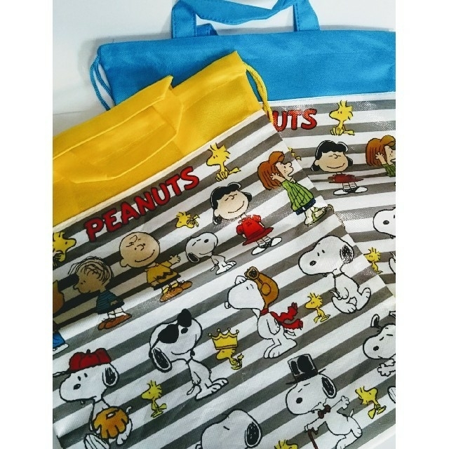 SNOOPY(スヌーピー)のfarams様専用 スヌーピー２ＷＡＹバッグ 手提げ リュック イエロー ブルー キッズ/ベビー/マタニティのこども用バッグ(リュックサック)の商品写真