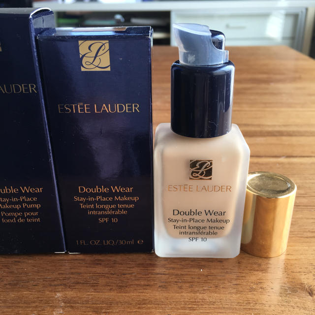 Estee Lauder(エスティローダー)のエスティローダー ダブルウェア ファンデーション コスメ/美容のベースメイク/化粧品(ファンデーション)の商品写真