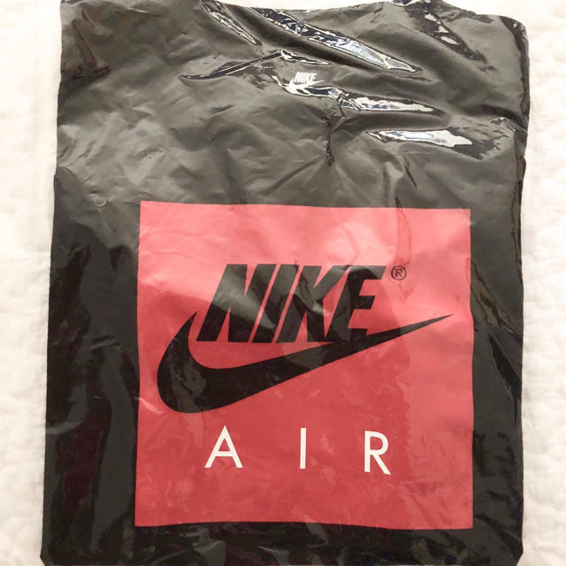 NIKE(ナイキ)の【新品 未使用】NIKE ナイキ キッズ Tシャツ 90 キッズ/ベビー/マタニティのキッズ服男の子用(90cm~)(Tシャツ/カットソー)の商品写真