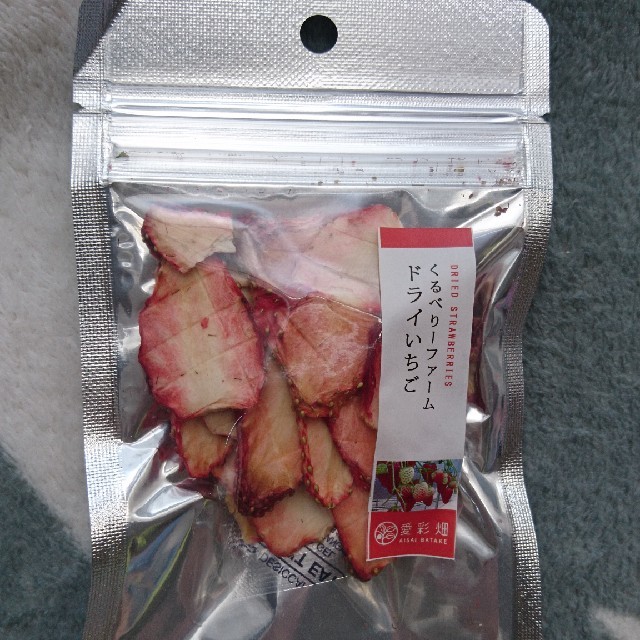 ドライいちご スライス 食品/飲料/酒の食品(フルーツ)の商品写真