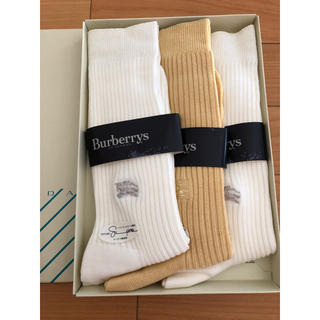 バーバリー(BURBERRY)のBurberrys 靴下 3セット 新品未使用 コンコルド様専用(ソックス)