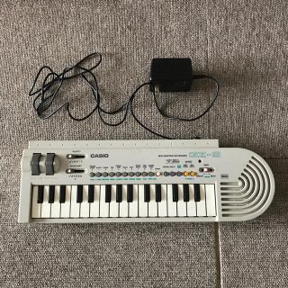 カシオ(CASIO)の中古☆ CASIO キーボード(キーボード/シンセサイザー)