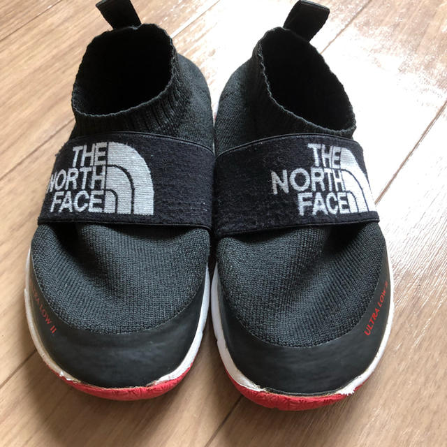 THE NORTH FACE(ザノースフェイス)のノースフェイス スニーカー キッズ/ベビー/マタニティのキッズ靴/シューズ(15cm~)(スニーカー)の商品写真