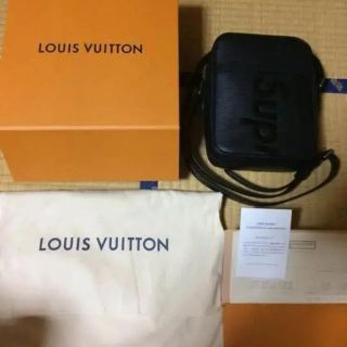 シュプリーム(Supreme)のsupreme louis vuitton danube pm 新品未使用(ショルダーバッグ)