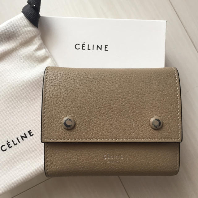 celine - CELINE セリーヌ ミニ財布 三つ折り コンパクトウォレットの通販 by moma｜セリーヌならラクマ