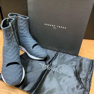 ワイスリー(Y-3)の定価4万 レア SUSANA TRACA MILANO(ブーツ)