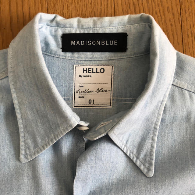 MADISONBLUE(マディソンブルー)のローズマリー様専用MADISONBLUE シャンブレーシャツ レディースのトップス(シャツ/ブラウス(長袖/七分))の商品写真