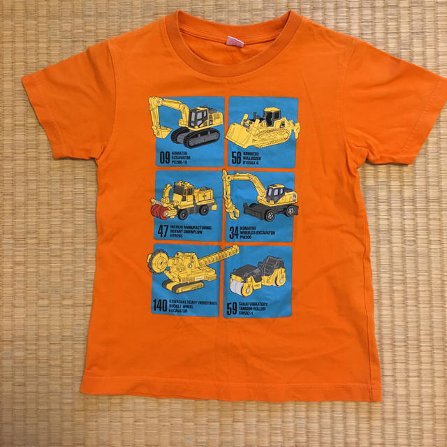 Uniqlo トミカ働く車柄半袖tシャツ 110の通販 By なお S Shop ユニクロならラクマ Uniqlo トミカ働く車柄半袖tシャツ 110の通販 By なお S Shop ユニクロならラクマ