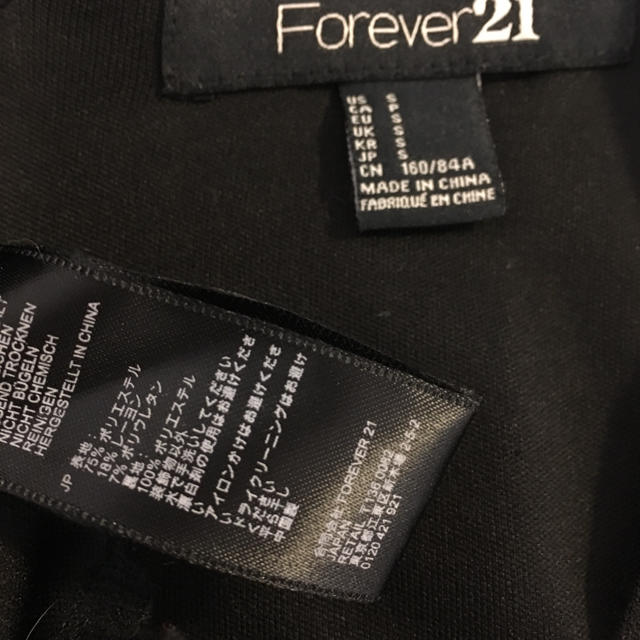 FOREVER 21(フォーエバートゥエンティーワン)のForever21♡シンプルブラックワンピース レディースのワンピース(ひざ丈ワンピース)の商品写真