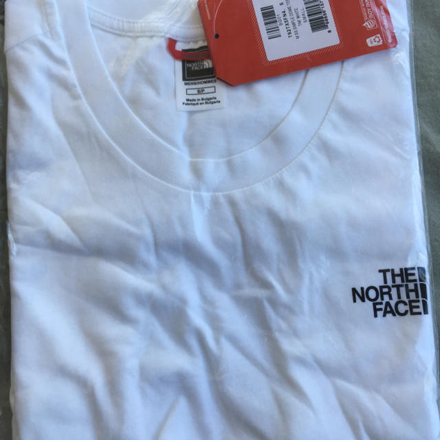 THE NORTH FACE(ザノースフェイス)のザ  ノースフェイス Tシャツ ☆白 メンズM メンズのトップス(Tシャツ/カットソー(半袖/袖なし))の商品写真