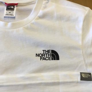 ザノースフェイス(THE NORTH FACE)のザ  ノースフェイス Tシャツ ☆白 メンズM(Tシャツ/カットソー(半袖/袖なし))