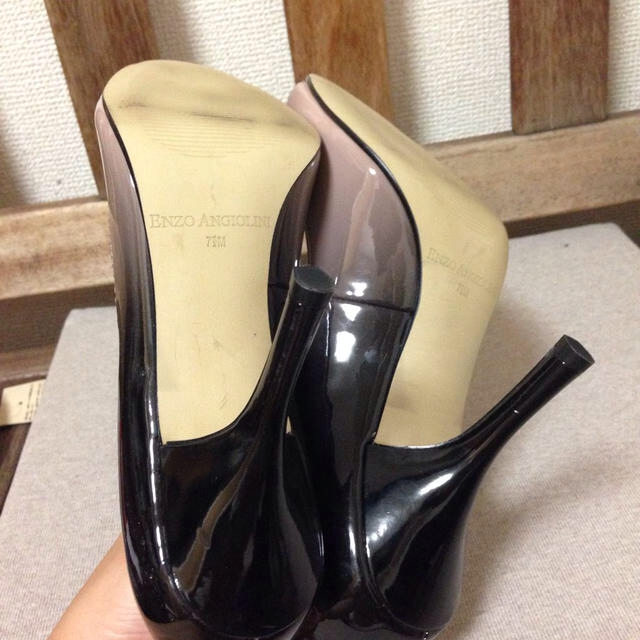 Enzo Angiolini(エンゾーアンジョリーニ)の超美品sexyグラデーションパンプス レディースの靴/シューズ(ハイヒール/パンプス)の商品写真