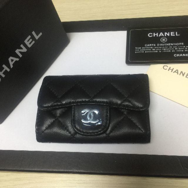 一番人気の 新品未使用 シャネル CHANEL6連キーケース キーケース