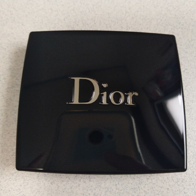 Dior(ディオール)のDior✨アイシャドウ✨モノ✨516 コスメ/美容のベースメイク/化粧品(アイシャドウ)の商品写真