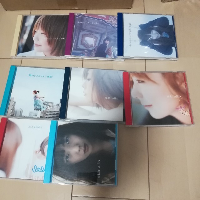 aiko　ＣＤ シングル、アルバム３５点 エンタメ/ホビーのCD(ポップス/ロック(邦楽))の商品写真