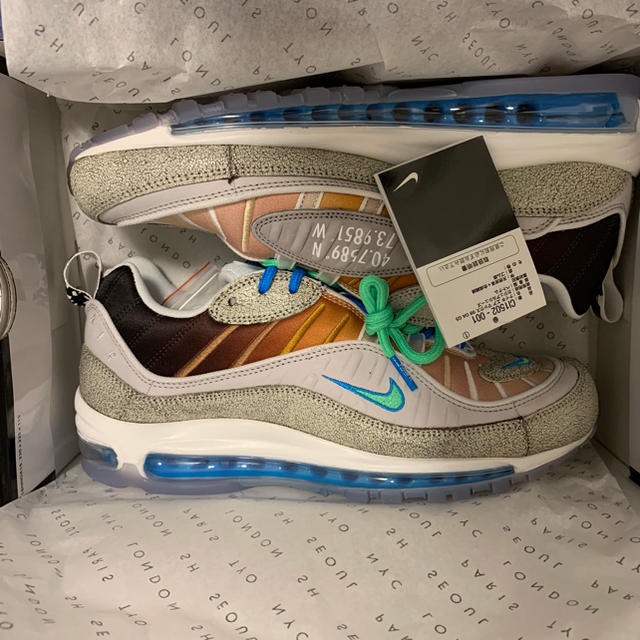 Supreme - nike air max 98 on air NYCの通販 by トラヴィス くん ...