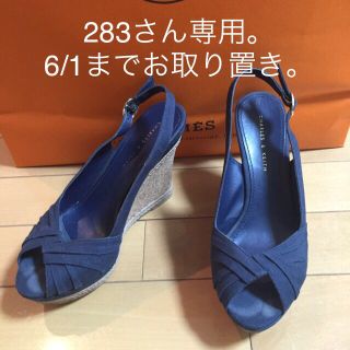 チャールズアンドキース(Charles and Keith)の1度のみの使用☆ネイビー☆ウエッジソール(ハイヒール/パンプス)