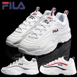 フィラ(FILA)のFILA ❤️ 美品(スニーカー)