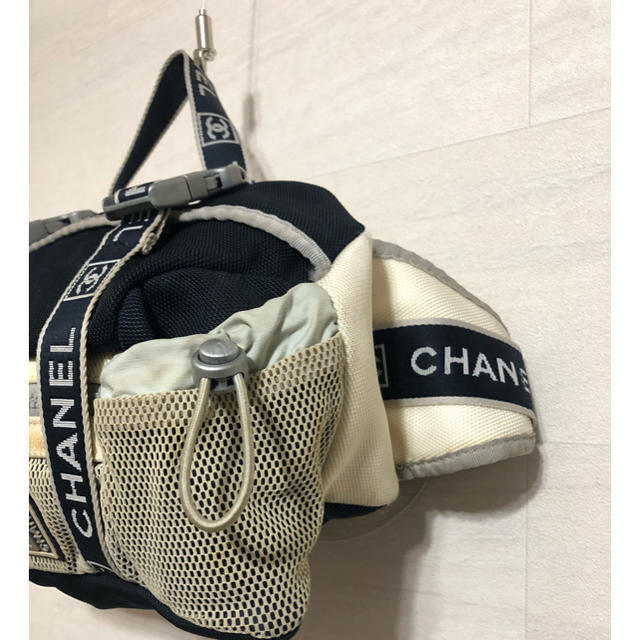 本物シャネルCHANELウエストポーチ　スポーツライン