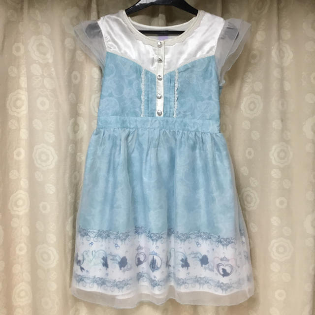 axes femme(アクシーズファム)のaxes femme kids Disney マーメイド柄ワンピース 140㎝ キッズ/ベビー/マタニティのキッズ服女の子用(90cm~)(ワンピース)の商品写真