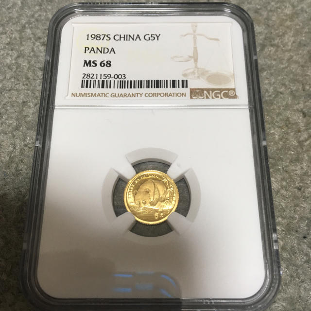 中国 5元 パンダ金貨 1987年 NGC MS68 完全未使用の通販 by きどっち1974's shop｜ラクマ