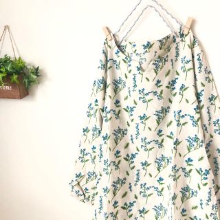 【新品】小花柄チュニックワンピース (チュニック)