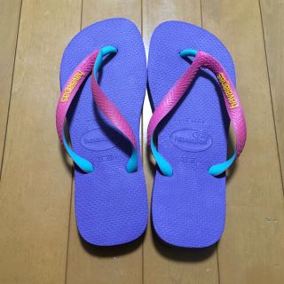 ハワイアナス(havaianas)の＊新品未使用＊ハワイアナス＊ビーチサンダル＊パープル＊(ビーチサンダル)