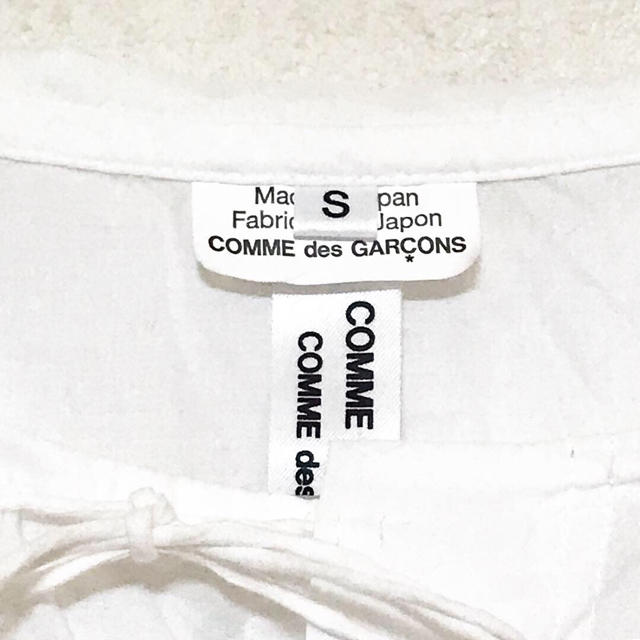 COMME des GARCONS(コムデギャルソン)のコムデギャルソン コムデギャルソン 15ss 丸襟とリボン ブラウス レディースのトップス(シャツ/ブラウス(半袖/袖なし))の商品写真