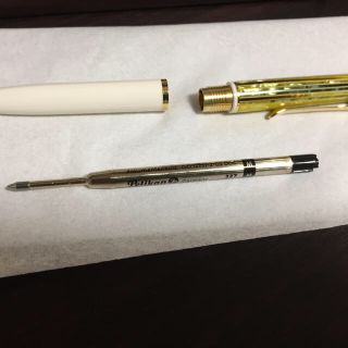 Pelikan - ペリカン ボールペン スーベレーンK400 ホワイトトータス