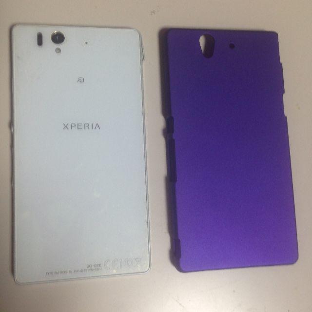 SONY(ソニー)のＧＷ限定★Docomo Xperia zホワイト★新品背面ケース付 スマホ/家電/カメラのスマートフォン/携帯電話(スマートフォン本体)の商品写真