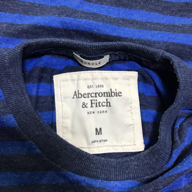 Abercrombie&Fitch(アバクロンビーアンドフィッチ)のアバクロ  Tシャツ メンズのトップス(Tシャツ/カットソー(半袖/袖なし))の商品写真