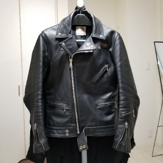 ルイスレザー(Lewis Leathers)のLewis Leathers Cyclone 38 タイトフィット カウレザー(ライダースジャケット)