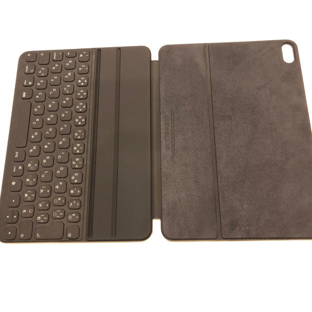 Apple(アップル)のiPad Pro 11インチ Smart Keyboard Folio スマホ/家電/カメラのスマホアクセサリー(iPadケース)の商品写真