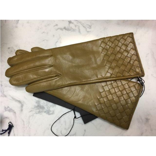 Bottega Veneta(ボッテガヴェネタ)の国内正規品　オフシーズンセール　ボッテガ　ラム手袋 レディースのファッション小物(手袋)の商品写真