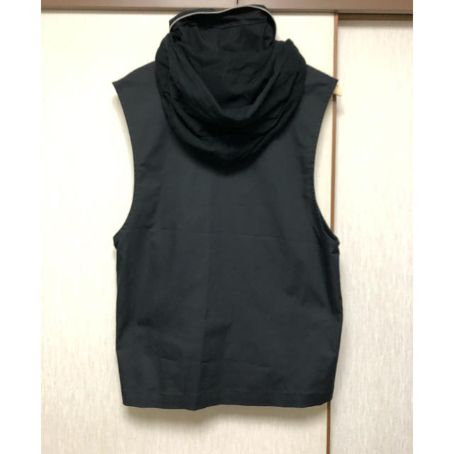 Jieda(ジエダ)の週末限定値下げ新品タグ付き muze vest メンズのジャケット/アウター(その他)の商品写真